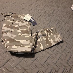 Toddler size 5T cargo camouflage pants